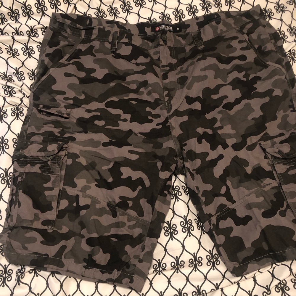 Army fatigue cargo shorts